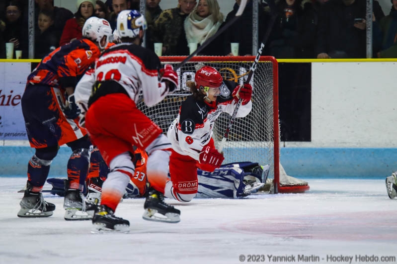 Photo hockey Division 2 - Division 2 : 18ème journée : Clermont-Ferrand vs Valence - Clermont défait aux tirs au but