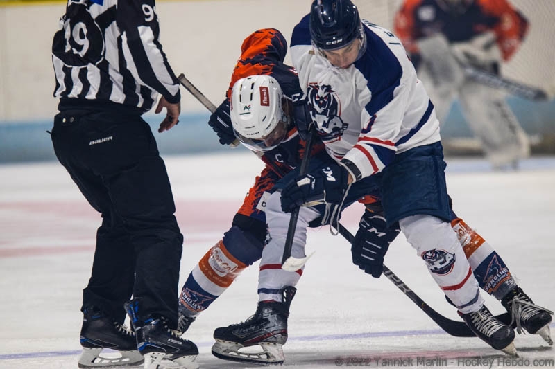 Photo hockey Division 2 - Division 2 : 2ème journée : Clermont-Ferrand vs Angers II - Le vol exaspérant des Ducs