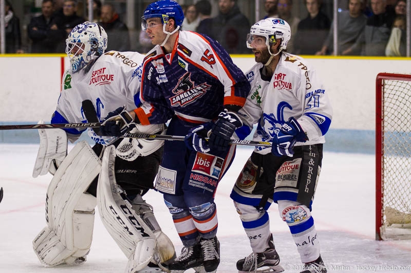 Photo hockey Division 2 - Division 2 : 2ème journée : Clermont-Ferrand vs Courchevel-Méribel-Pralognan - Clermont continue sur sa lancée