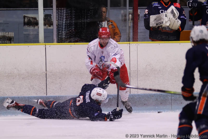 Photo hockey Division 2 - Division 2 : 3ème journée : Clermont-Ferrand vs Valence - Clermont, avec les regrets…