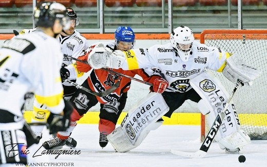 Photo hockey Division 2 - Division 2 : 5ème journée : Annecy vs Roanne - Les gardiens à l’honneur