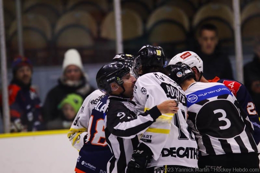 Photo hockey Division 2 - Division 2 : 5ème journée : Clermont-Ferrand vs Roanne - Un réveil tardif pas vraiment salvateur
