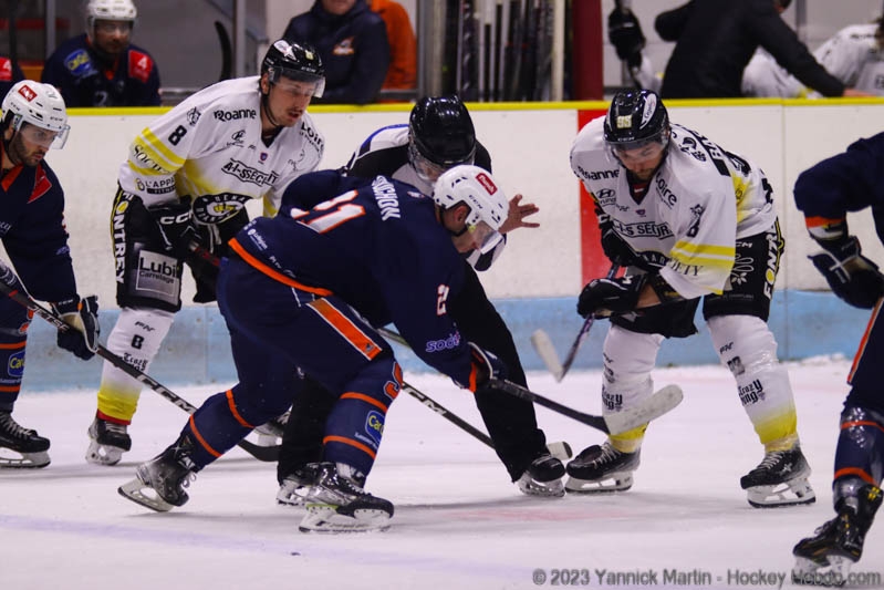 Photo hockey Division 2 - Division 2 : 5ème journée : Clermont-Ferrand vs Roanne - Un réveil tardif pas vraiment salvateur