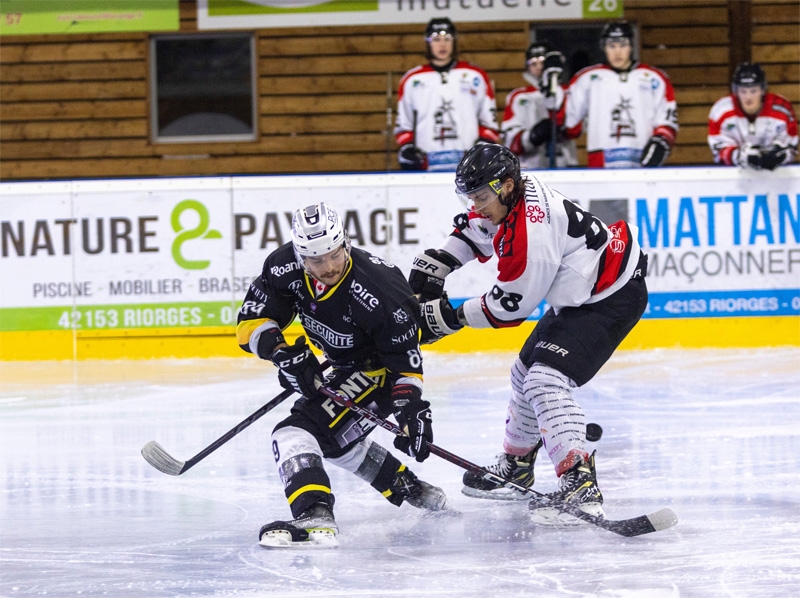 Photo hockey Division 2 - Division 2 : 7ème journée : Roanne vs Colmar - une victoire sans bavure pour Roanne