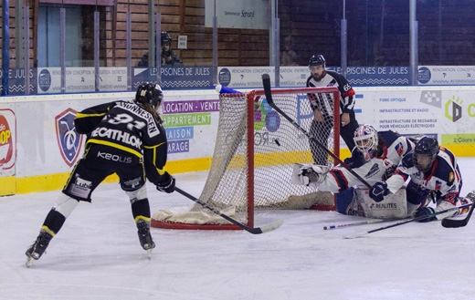 Photo hockey Division 2 - Division 2 : 9ème journée : Roanne vs Angers II - Roanne atomise la réserve d