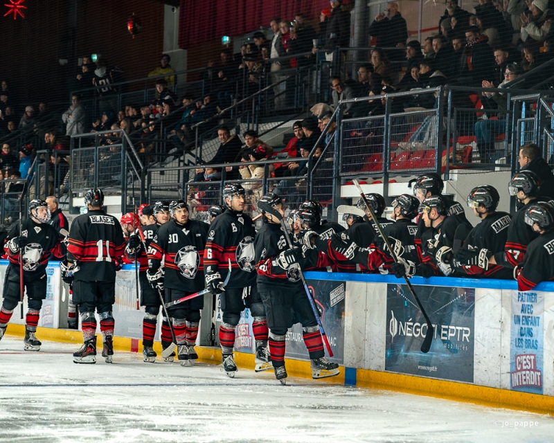 Photo hockey Division 2 - Division 2 - Amical - Toulouse sérieux et appliqués face à Jaca 
