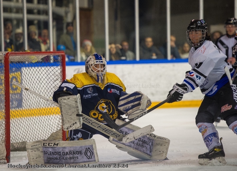 Photo hockey Division 2 - Division 2 - Finale - Match 4 : Villard-de-Lans vs Courchevel-Méribel-Pralognan - Les Ours Champions de France ! 