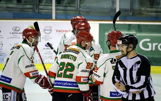 Photo hockey Division 2 - Division 2 - Play-off , quart de finale, match 1 : Marseille vs Mont-Blanc - D2 : Le Yéti puissance 8 !