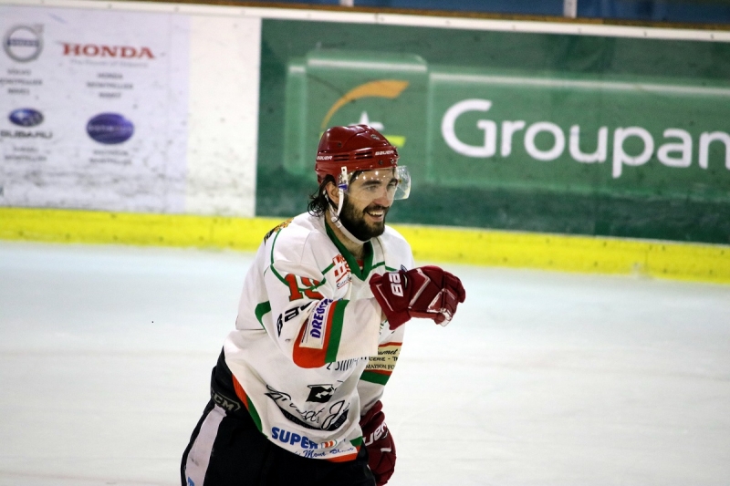 Photo hockey Division 2 - Division 2 - Play-off , quart de finale, match 1 : Marseille vs Mont-Blanc - D2 : Le Yéti puissance 8 !