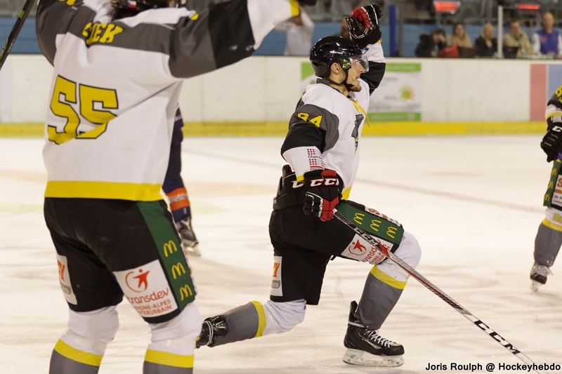 Photo hockey Division 2 - Division 2 : playoff, Finale, match 1 : Montpellier  vs Chambéry - Finale D2, match 1.
