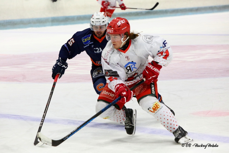 Photo hockey Division 2 - Division 2 - Poule de maintien - J4 : Clermont-Ferrand vs Valence - Fin de la déroute Arverne Photo hockey Division 2 - Division 2 - Poule de maintien - J4 : Clermont-Ferrand vs Valence - Fin de la déroute Arverne