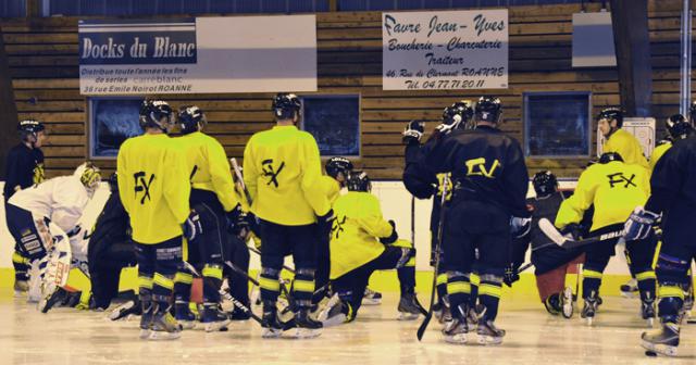 Photo hockey Division 2 - Division 2 : Roanne (Les Renards) - Présentation du Club des Hockeyeurs Roannais