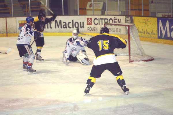 Photo hockey Division 2 - Division 2 : Rouen II (Dragons Académie) - D2 : Brest pas complètement en rade