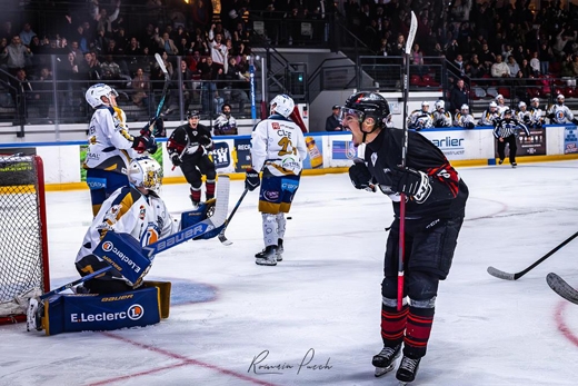 Photo hockey Division 2 - Division 2 - Toulouse ne lâche rien et pousse Reims au match d’appui