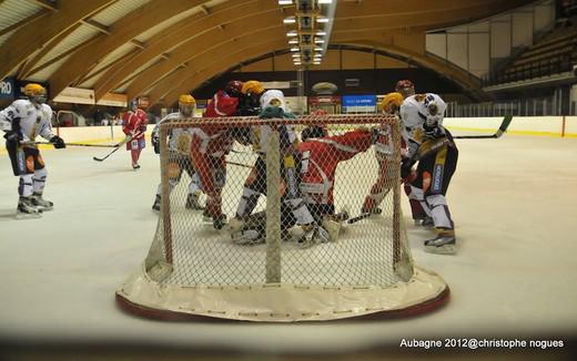 Photo hockey Division 3 - D3 : 11ème journée : Valence II vs Aubagne - Les Hiboux en play-offs !