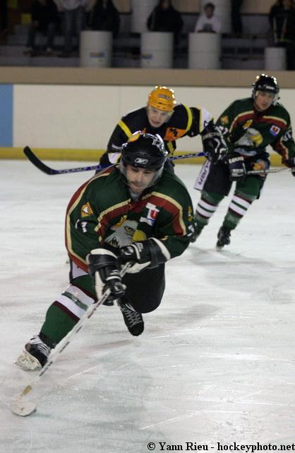 Photo hockey Division 3 - D3 : 4ème journée : Font Romeu vs Roanne - Sur le fil...
