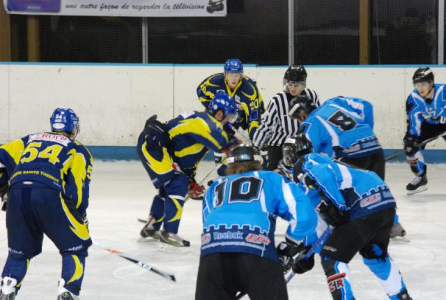 Photo hockey Division 3 - D3 : 6ème journée : Limoges vs Tours  - Rude Combat