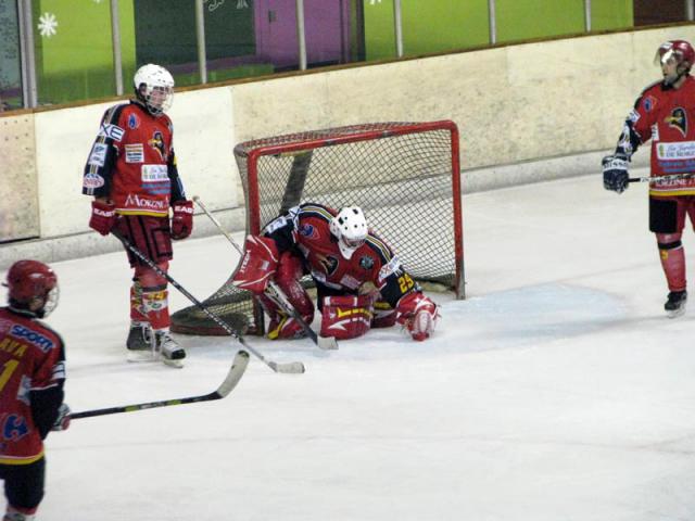 Photo hockey Division 3 - D3 : 7ème journée : Besançon vs Morzine-Avoriaz II - On retiendra la victoire