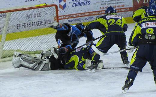 Photo hockey Division 3 - D3 : 7ème journée : Tours  vs Limoges - Un match référence