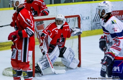 Photo hockey Division 3 - D3 - carré final - J2 : Dijon  vs Luxembourg - La tornade stoppée par la muraille tchèque