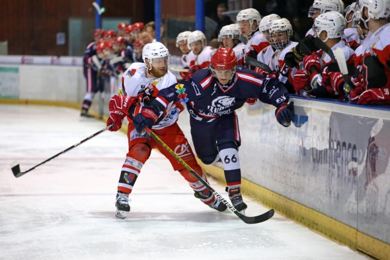 Photo hockey Division 3 - D3 - carré final - J2 : Lyon vs Dijon  - Le Lion n