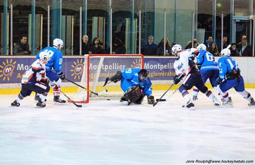 Photo hockey Division 3 - D3 : journée du 10/01/2015 : Montpellier  vs Marseille - Le feu sur la glace