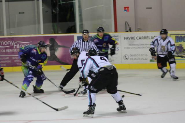 Photo hockey Division 3 - D3 : journée du 11/10/2014 : Châlons-en-Champagne vs Dammarie-les-Lys - D3 : Fantastiques Gaulois ! 