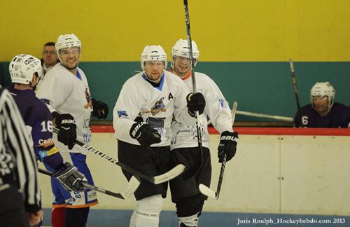 Photo hockey Division 3 - D3 : journée du 19/10/2013 : Avignon vs Marseille - Net et avec bavures...