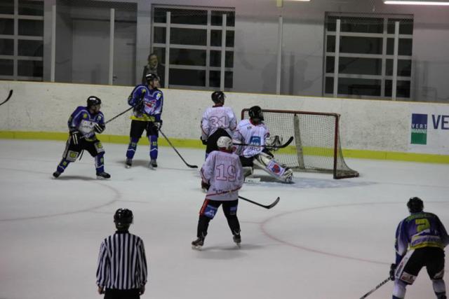 Photo hockey Division 3 - D3 : journée du 22/12/2012 : Châlons-en-Champagne vs Colmar - Rien ne va plus