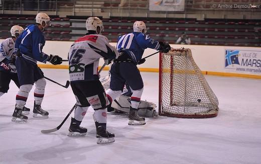 Photo hockey Division 3 - D3 : journée du 25/10/2014 : Marseille vs Val Vanoise II - Le MHC confirme son statut