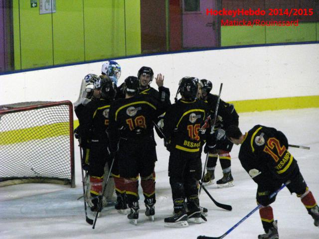 Photo hockey Division 3 - D3 : journée du 10/01/2015 : Besançon vs Dammarie-les-Lys - Solides comme des Aigles