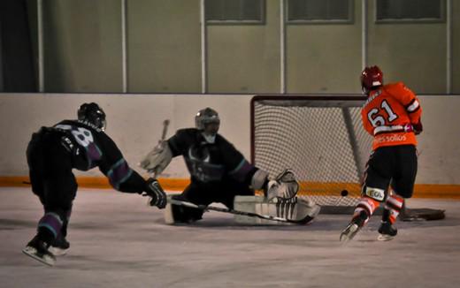 Photo hockey Division 3 - D3 : journée du 13/10/2012 : Dammarie-les-Lys vs Boulogne Billancourt - Résistance vaine des Caribous