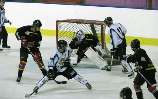 Photo hockey Division 3 - D3 : journée du 21/12/2013 : Besançon vs Dammarie-les-Lys - L\ Photo hockey Division 3 - D3 : journée du 21/12/2013 : Besançon vs Dammarie-les-Lys - L\