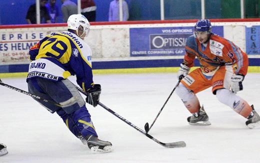 Photo hockey Division 3 - D3 : journées des 10-11/11/2012 : Avignon vs Clermont-Ferrand II - ça pique ! Photo hockey Division 3 - D3 : journées des 10-11/11/2012 : Avignon vs Clermont-Ferrand II - ça pique !