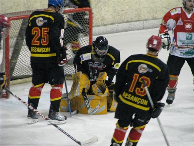 Photo hockey Division 3 - D3 - Play Off : Besançon vs Belfort  - D3 : Courage et abnégation n