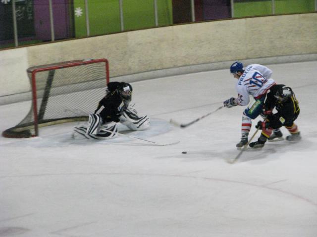 Photo hockey Division 3 - D3 : Play Off : Besançon vs Compiègne - Bien cher payé