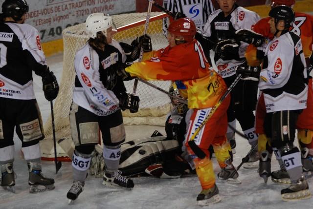 Photo hockey Division 3 - D3 - Play Off : Marseille vs Orléans - Pour une poignée de secondes