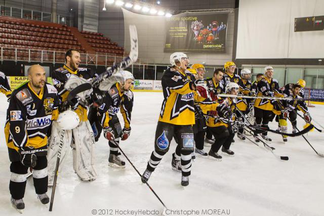 Photo hockey Division 3 - D3 : Play Off : Strasbourg II vs Marseille - Strasbourg II au carré