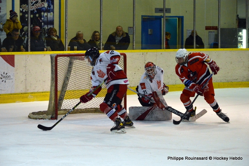 Photo hockey Division 3 - D3 : Play Off Barrage - Aller : Dijon  vs Briançon II - Dijon prend de l