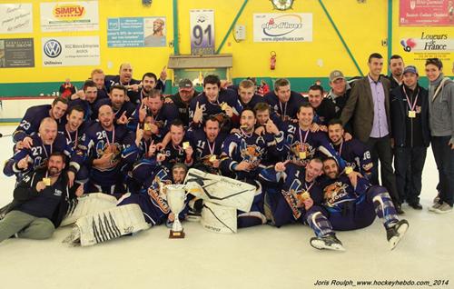 Photo hockey Division 3 - D3 : Play Offs - Carré Final : Avignon vs Boulogne Billancourt - Carré final : Avignon-ACBB
