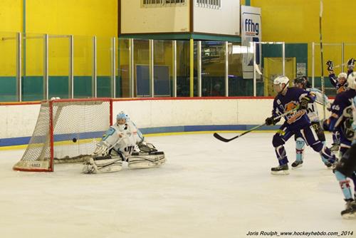 Photo hockey Division 3 - D3 : Play Offs - Carré Final : Avignon vs Tours II - Carré final : Avignon-Tours 2
