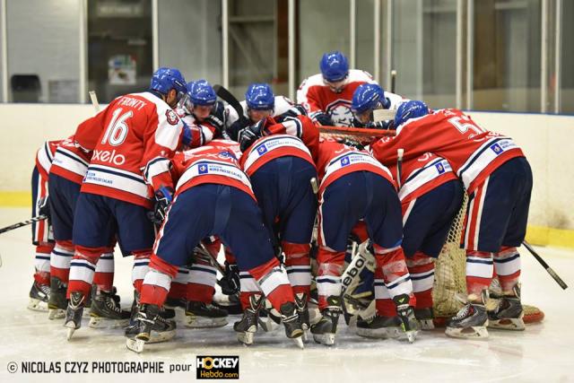 Photo hockey Division 3 - D3 : Play Offs - Carré Final : Wasquehal Lille vs Rouen II - Montrer ses intentions