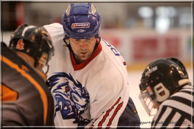 Photo hockey Division 3 - D3 Carré Final : Boulogne Billancourt vs Compiègne - Compiègne ouvre le bal