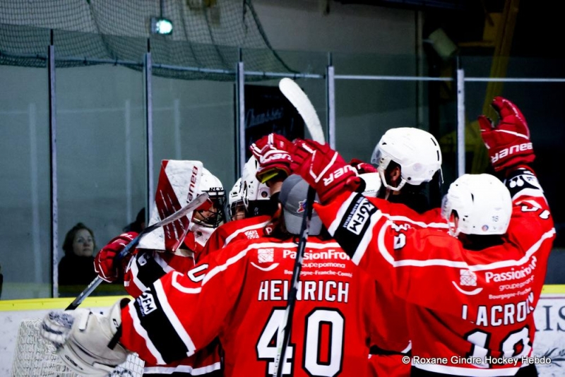 Photo hockey Division 3 - Division 3 - 1/4 de Finale - Match 2 : Dijon  vs Cergy-Pontoise II - Les Ducs dans le dernier carré