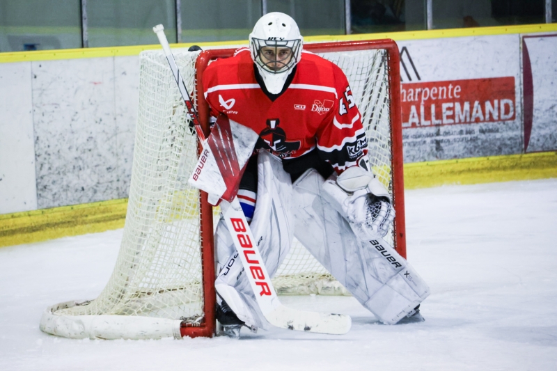 Photo hockey Division 3 - Division 3 - 13ème journée : Dijon  vs Villard-de-Lans II - Messire le Duc engrange pour l