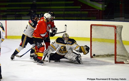 Photo hockey Division 3 - Division 3 - 14ème journée : Besançon vs Villard-de-Lans II - Les Aigles volent de nouveau