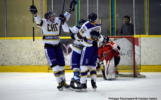 Photo hockey Division 3 - Division 3 : 17ème journée : Dijon  vs Champigny-sur-Marne - Une sacrée partie