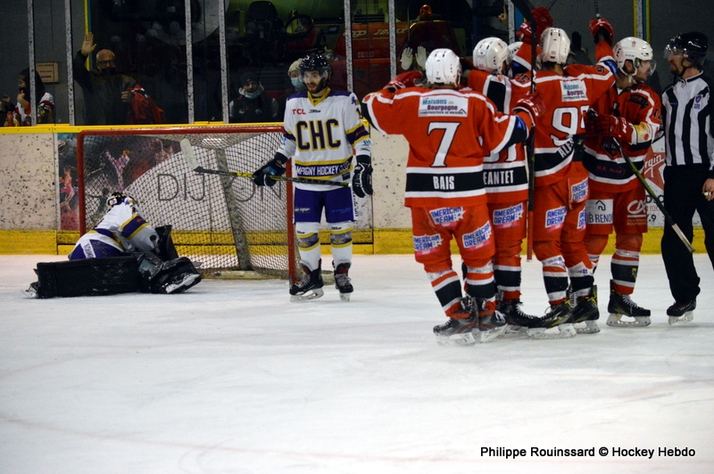 Photo hockey Division 3 - Division 3 : 17ème journée : Dijon  vs Champigny-sur-Marne - Une sacrée partie