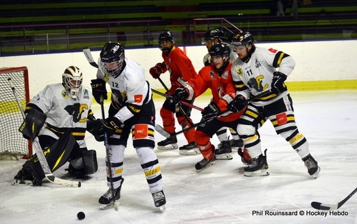 Photo hockey Division 3 - Division 3 : 18ème journée : Besançon vs Chambéry II - Les Aigles le bec dans l