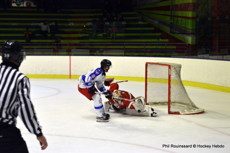 Photo hockey Division 3 - Division 3 : 19ème journée : Besançon vs HCMP II - Les Aigles infranchissables